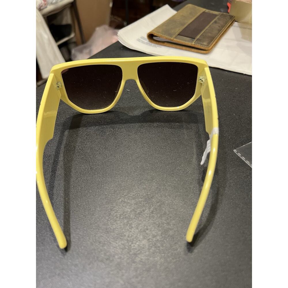 Free People Yellow Oversized Sunglasses - Picture 4 of 6